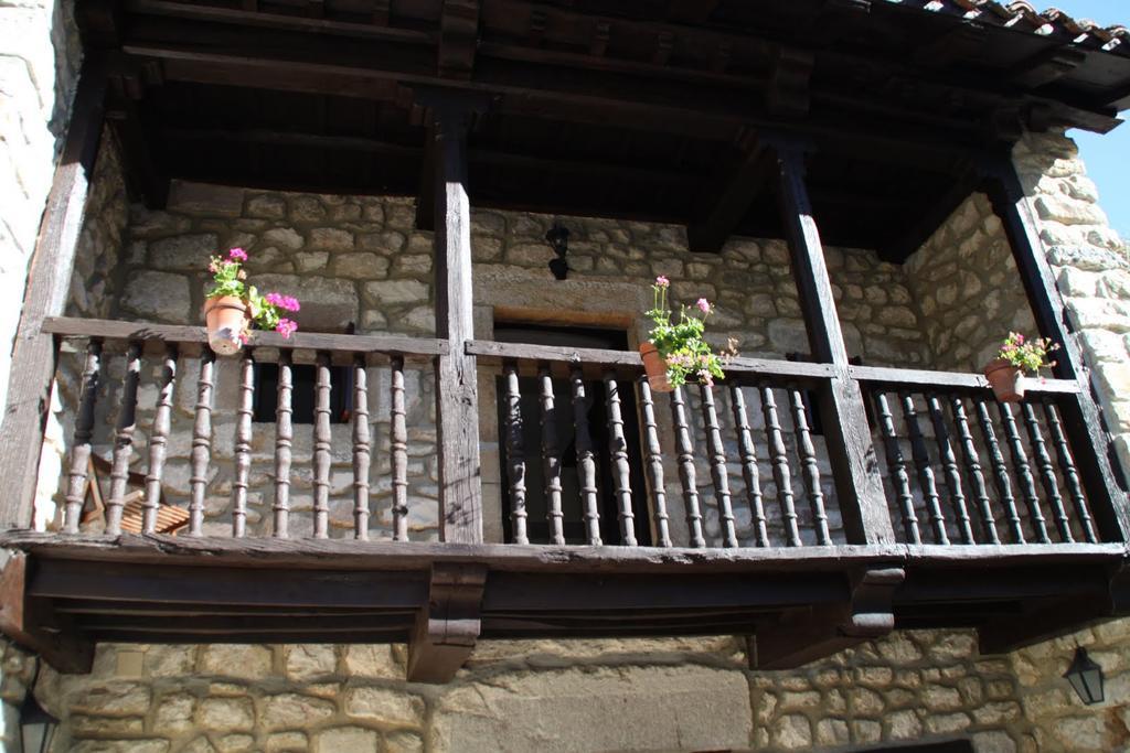 Casas Rurales La Tahona De Besnes Guest House Alles Ngoại thất bức ảnh