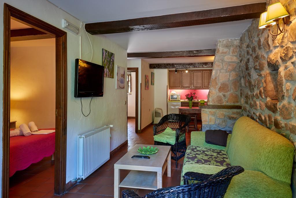 Casas Rurales La Tahona De Besnes Guest House Alles Ngoại thất bức ảnh